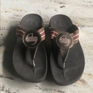 FITFLOP brown pink and gold flip flops